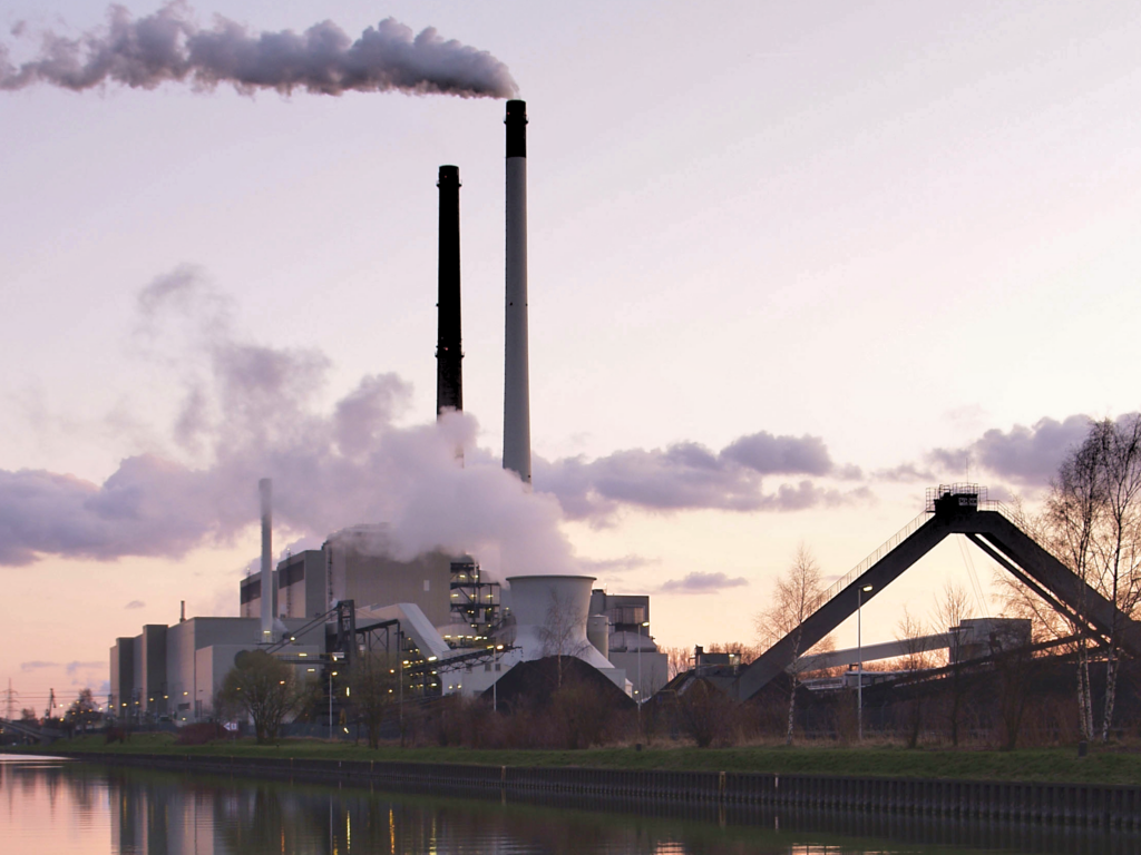 Usina à carvão na cidade de Datteln, na Alemanha. Crédito: Arnold Paul/CC BY-SA-3.0